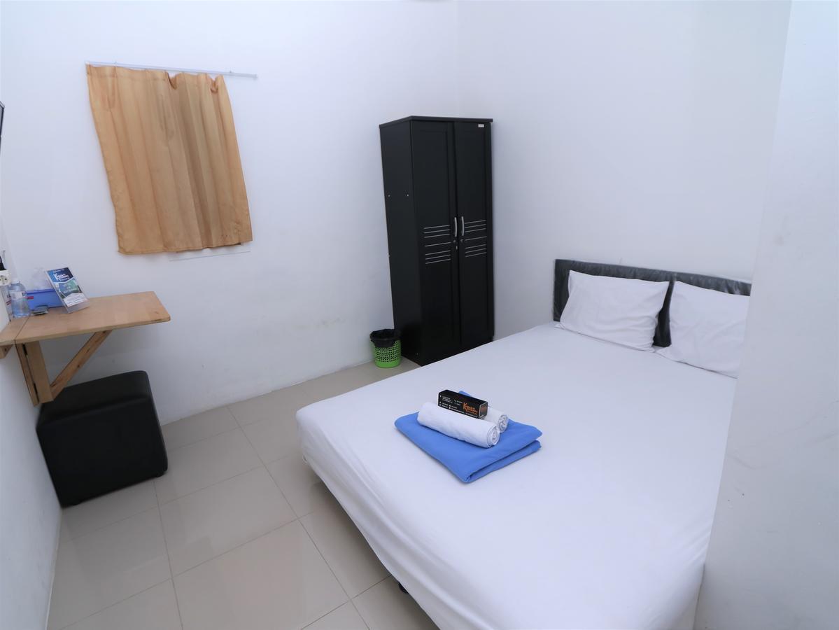 Hotel Kamar Keluarga Ungaran Jakarta Exterior foto
