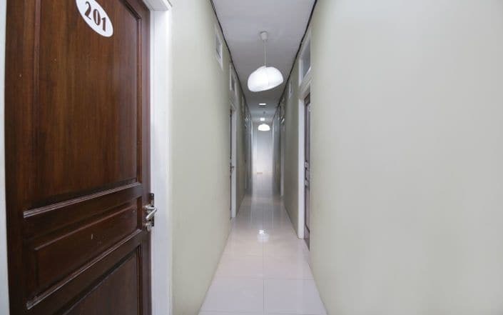Hotel Kamar Keluarga Ungaran Jakarta Exterior foto